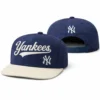new-york-yankees-heart-navy-white-retro-snapback-cap-3 new-york-yankees-heart-navy-white-retro-snapback-cap-3